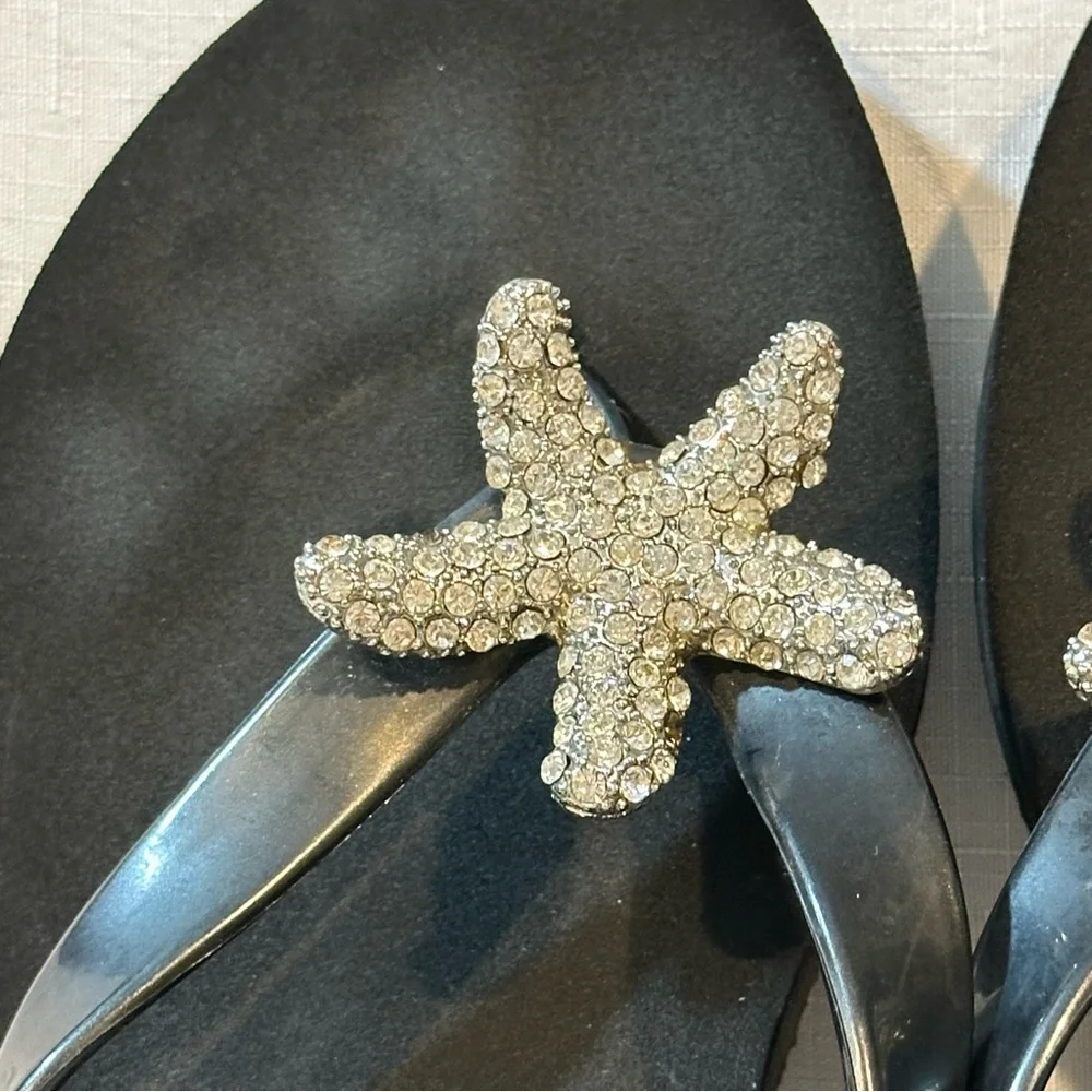 Tommy Bahama Black Rhinestone Starfish Flip Flops Size 9 Beach Glam Sandals - Picture 2 of 9